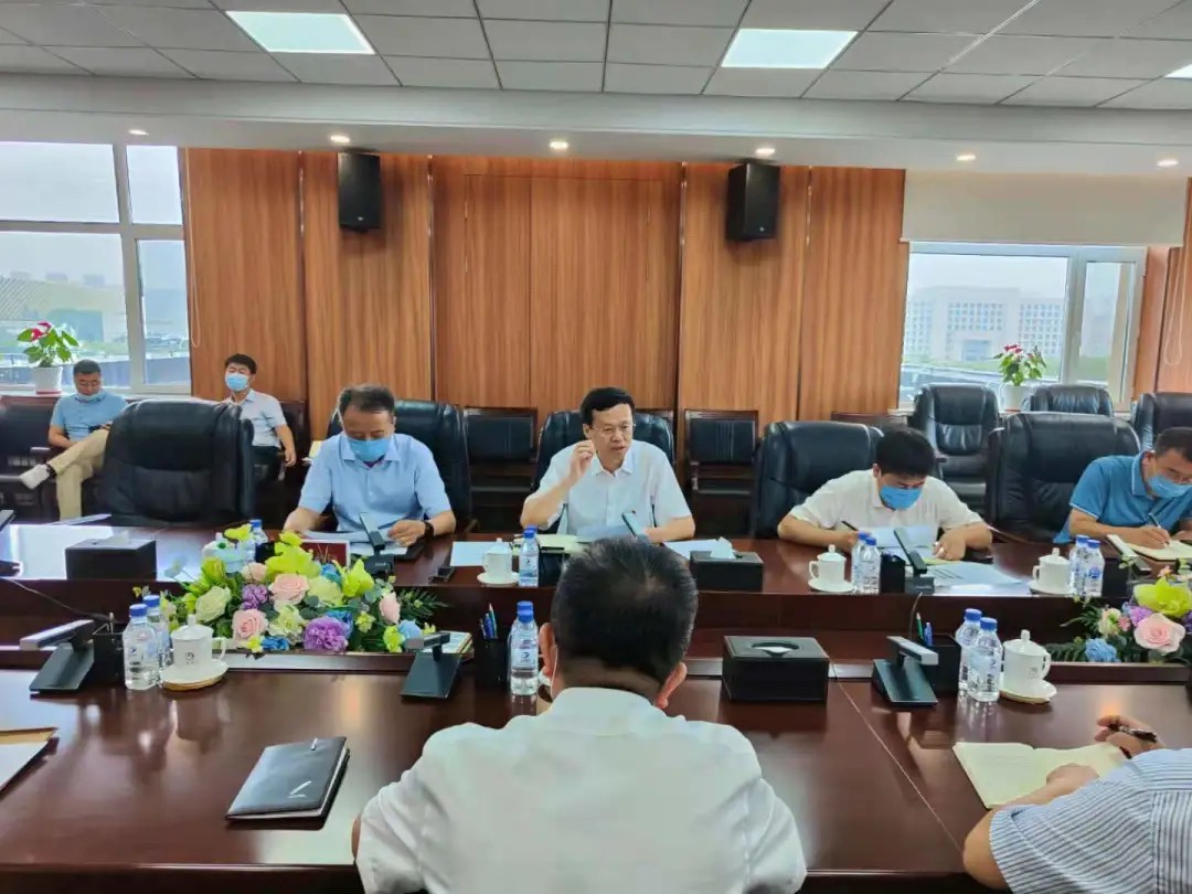 以更严更实更细的举措 慎终如始抓好 疫情防控和安全生产工作3.jpg