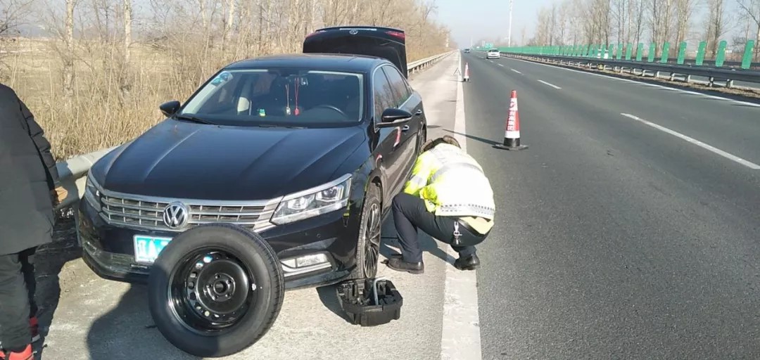 春运里的那路、那人、那事3.jpg