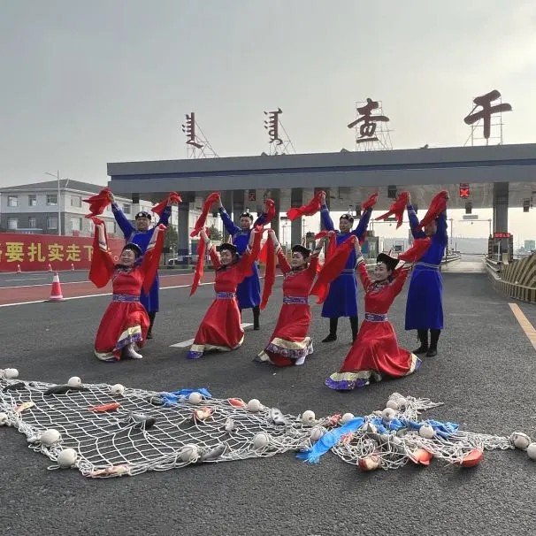“美好出行在吉高”媒体公益行采访活动圆满收官17.jpg