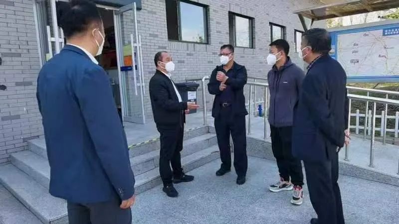 坚守岗位 筑牢防线 扎实做好常态化疫情防控和安全生产工作2.jpg