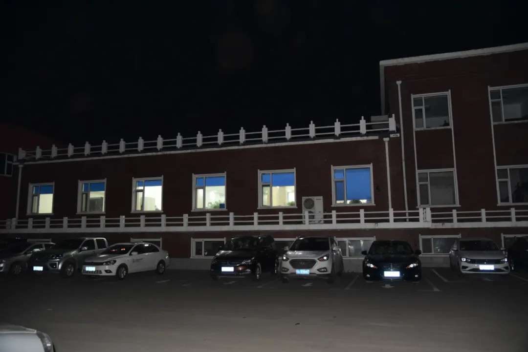 攻坚克难 担当作为 我省高速公路于5月6日零时成功恢复正常收费14.jpg