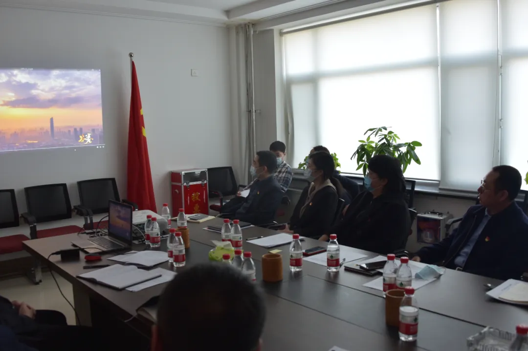 路桥公司：三结合三深化三提升 深入开展党史教育3.png