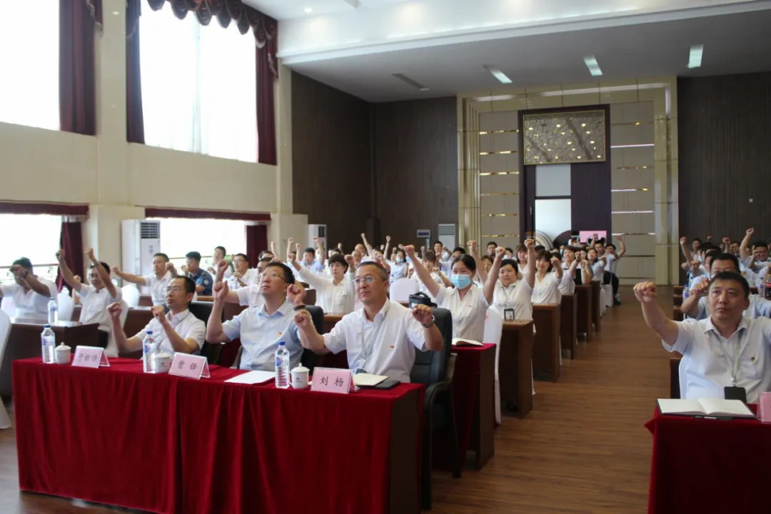 吉高集团工会“职工大讲堂” 走进通化分公司2.jpg