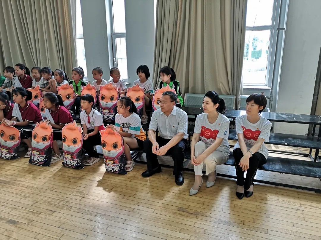 践行社会责任 彰显国企担当 吉高集团走进吉林省孤儿学校开展“我为群众办实事”捐赠活动7.jpg